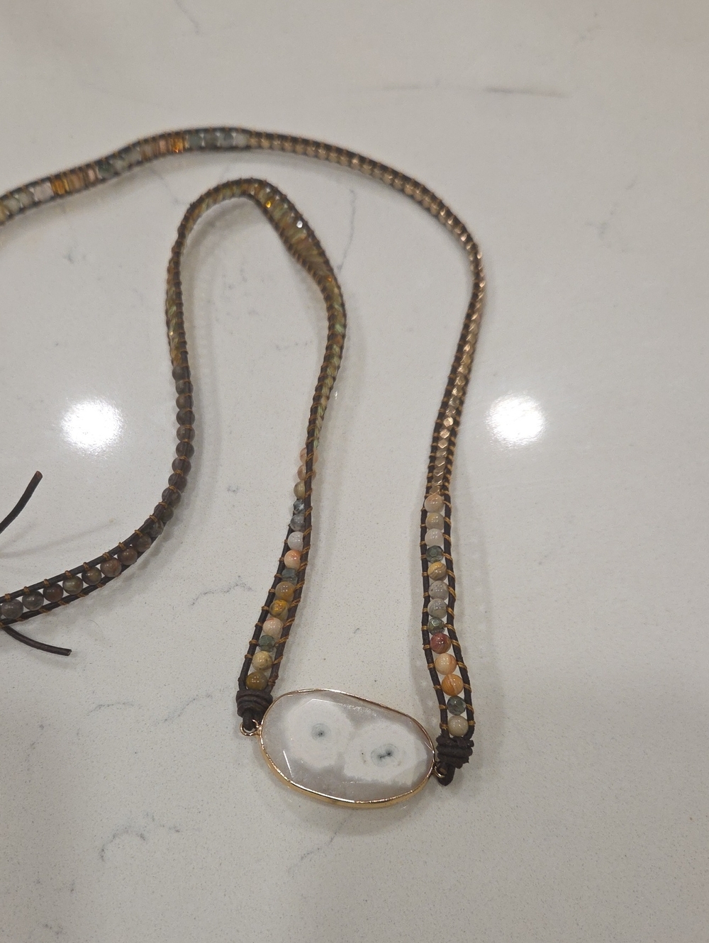 Beaded Agate Pendant Necklace in White and Multicolor